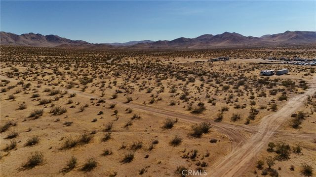 747 Langley Street, Apple Valley, CA 92307