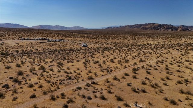 747 Langley Street, Apple Valley, CA 92307