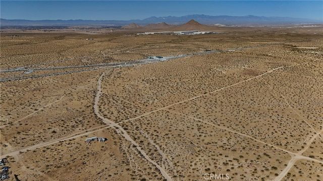 747 Langley Street, Apple Valley, CA 92307