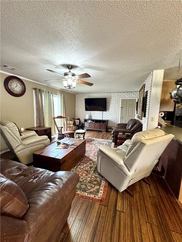 1008 E I Street, Russellville, AR 72801