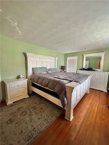 1008 E I Street, Russellville, AR 72801