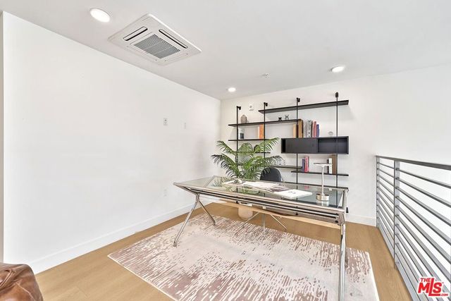 510 S Oxford Avenue 402, Los Angeles, CA 90020