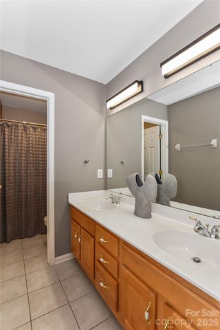 8127 Grahamson Lane, Charlotte, NC 28269