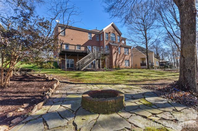 8127 Grahamson Lane, Charlotte, NC 28269