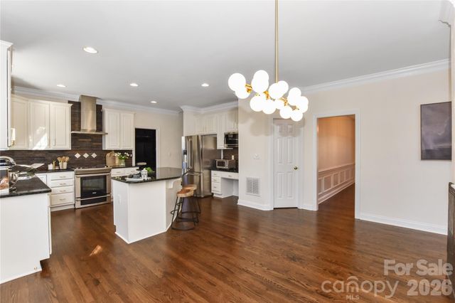 8127 Grahamson Lane, Charlotte, NC 28269