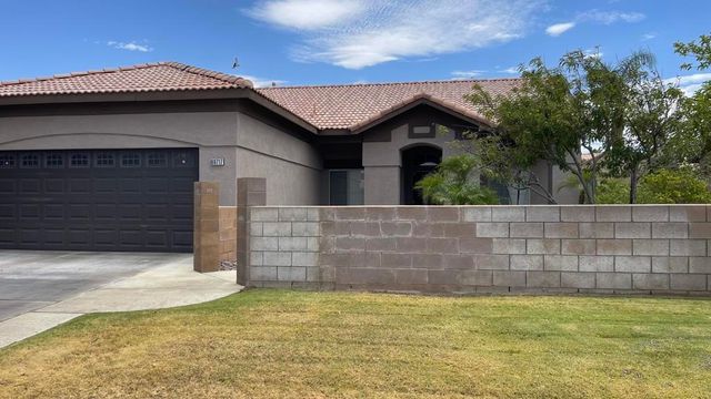 69717 Northhampton Avenue, Cathedral City, CA 92234