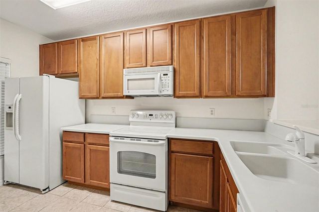 146 WEYMOUTH WAY, Davenport, FL 33897