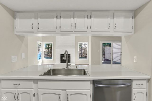 8163 Frisco Way, Indianapolis, IN 46240