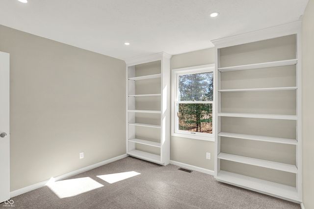 8163 Frisco Way, Indianapolis, IN 46240