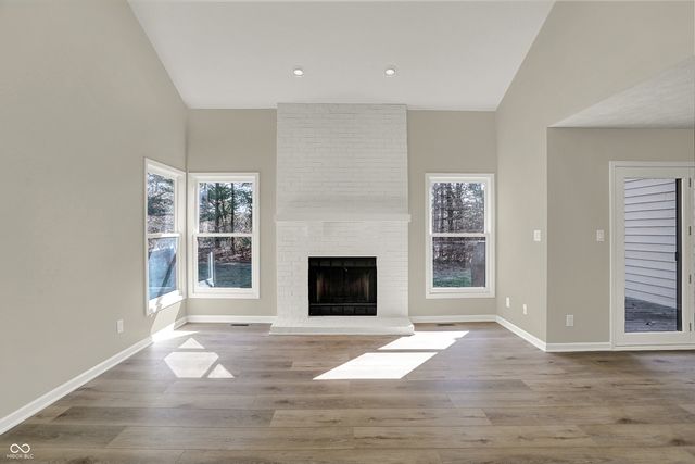 8163 Frisco Way, Indianapolis, IN 46240