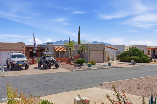 355 N Calle Del Chancero, Green Valley, AZ 85614