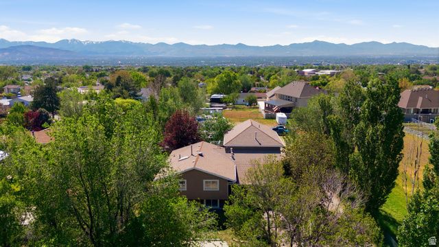 10754 S 1225 E, Sandy, UT 84094