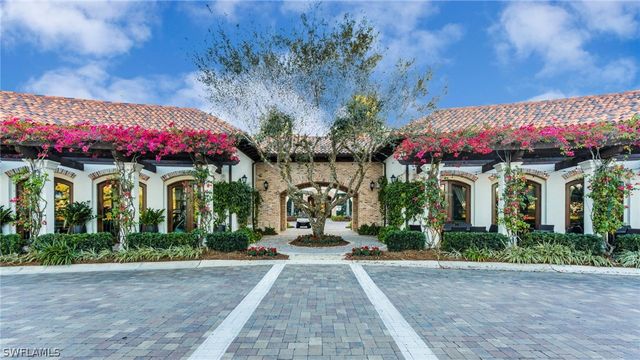 16422 Carrara WAY 301, Naples, FL 34110