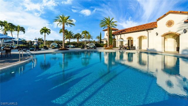 16422 Carrara WAY 301, Naples, FL 34110