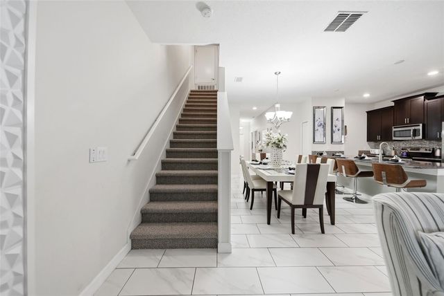 1582 MOON VALLEY DRIVE, Davenport, FL 33896