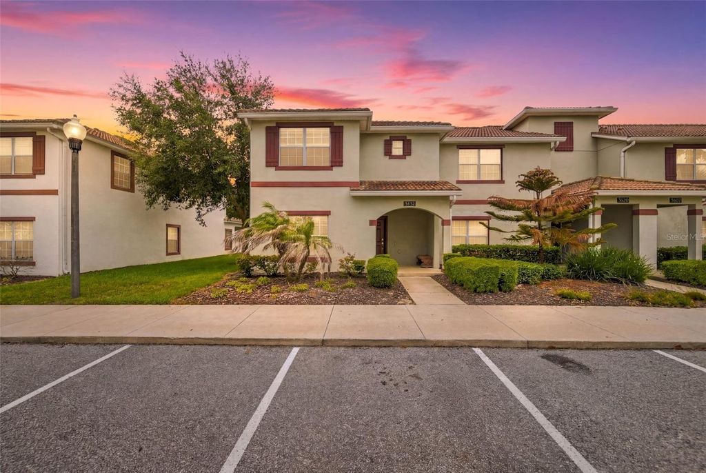 1582 MOON VALLEY DRIVE, Davenport, FL 33896
