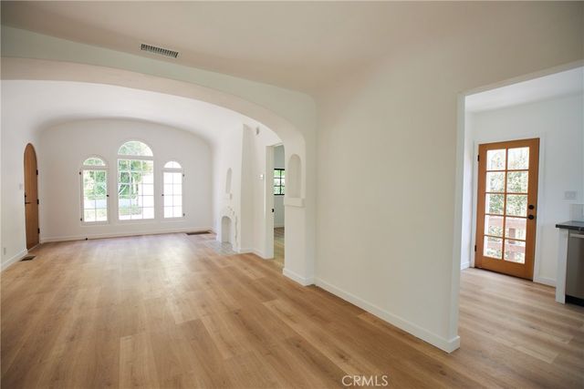 1544 Westerly Terrace, Los Angeles, CA 90026