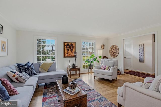 14601 MELINDA LN, Rockville, MD 20853