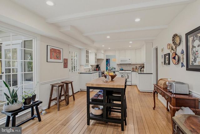 14601 MELINDA LN, Rockville, MD 20853