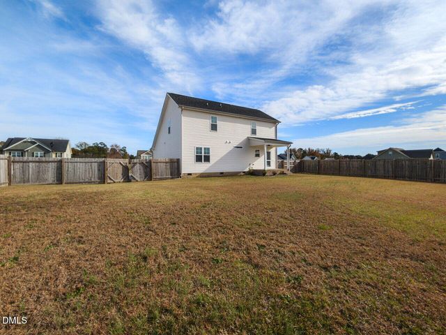 38 Muscadine Way, Smithfield, NC 27577