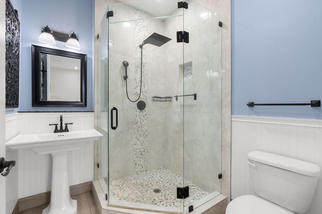 2510 N Lake Dr Drive N, Boynton Beach, FL 33435