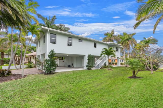 2510 N Lake Dr Drive N, Boynton Beach, FL 33435