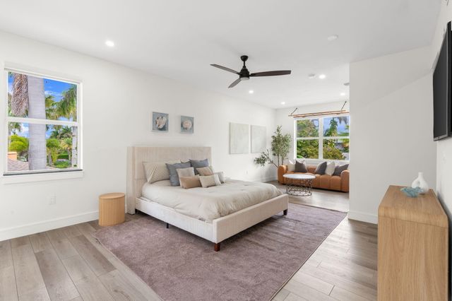 2510 N Lake Dr Drive N, Boynton Beach, FL 33435