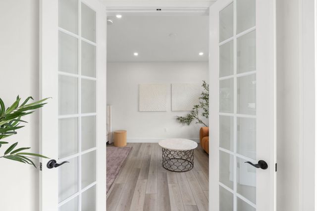 2510 N Lake Dr Drive N, Boynton Beach, FL 33435