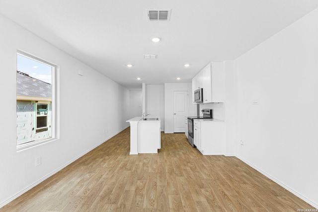 308 Cottonmouth, Seguin, TX 78155