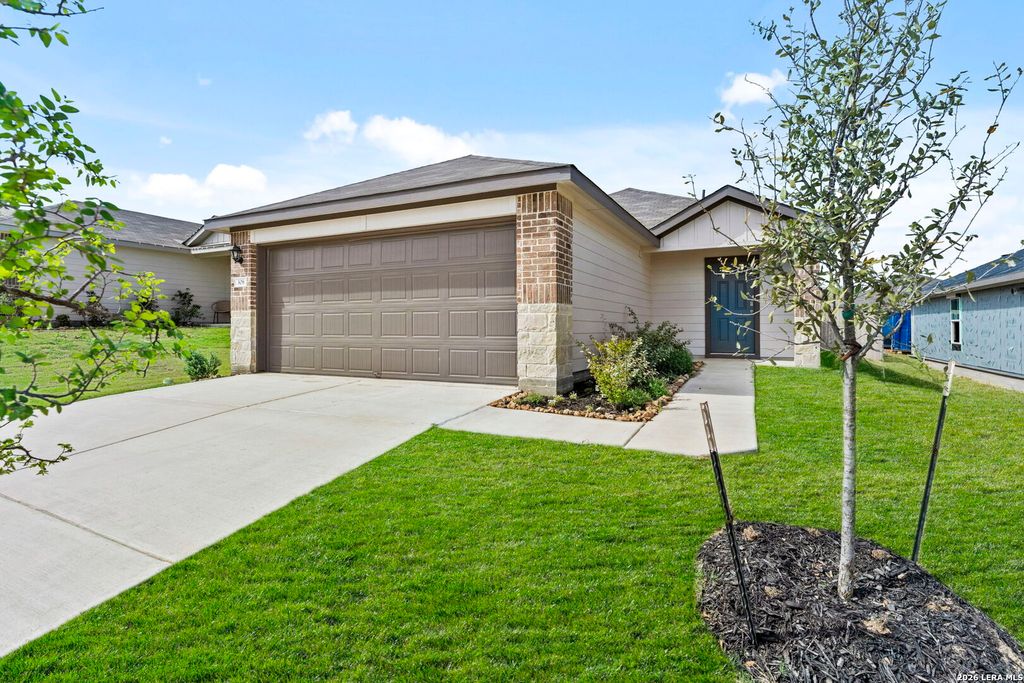 308 Cottonmouth, Seguin, TX 78155