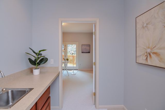 588 Green Road, Ann Arbor, MI 48105