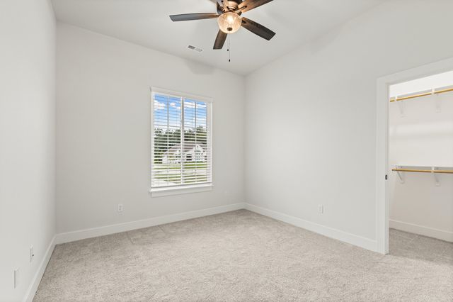 108 WALTON HEATH CT, Columbia, MO 65201