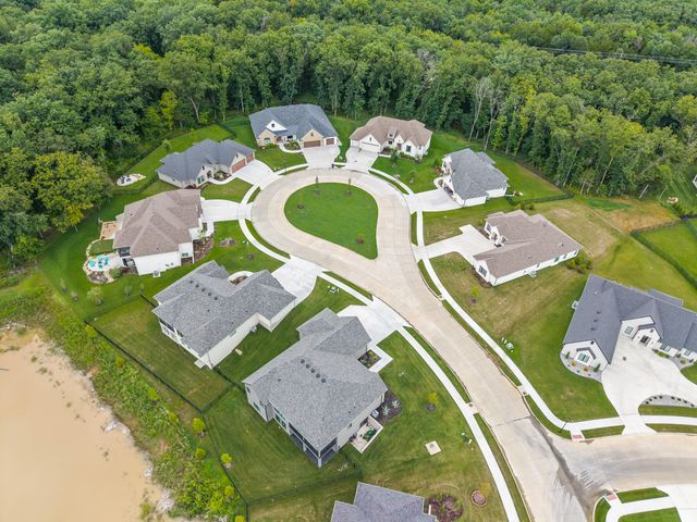 108 WALTON HEATH CT, Columbia, MO 65201