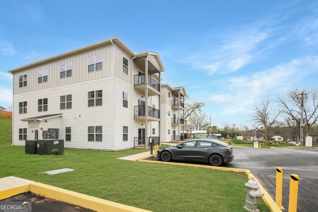 300 Elm Street, Hogansville, GA 30230