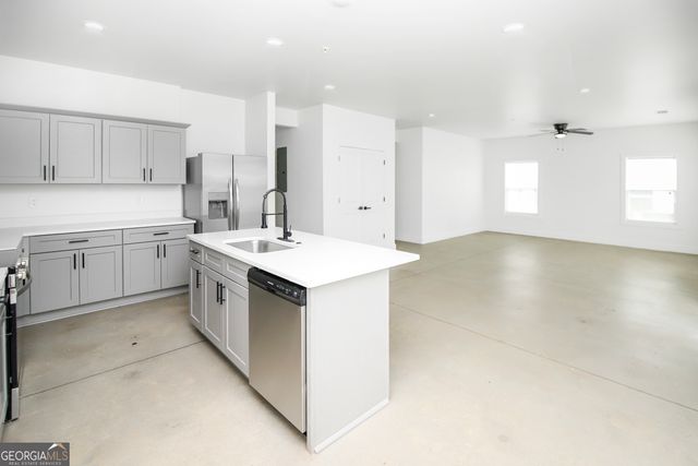 300 Elm Street, Hogansville, GA 30230