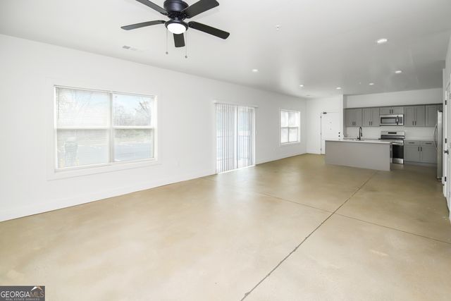 300 Elm Street, Hogansville, GA 30230