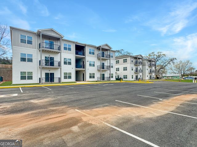 300 Elm Street, Hogansville, GA 30230