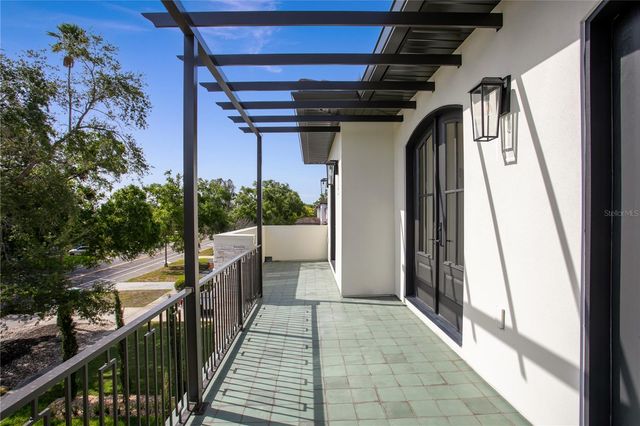 502 E DAVIS BOULEVARD, Tampa, FL 33606