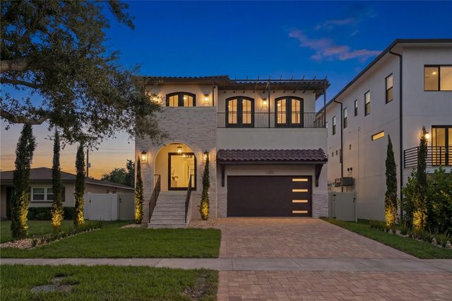 502 E DAVIS BOULEVARD, Tampa, FL 33606
