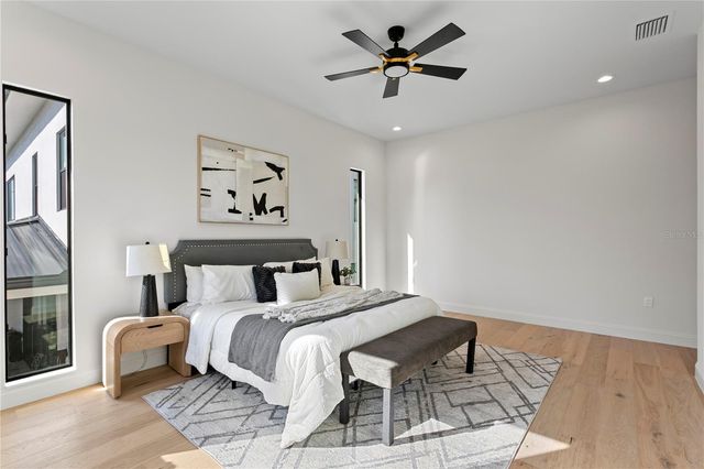 502 E DAVIS BOULEVARD, Tampa, FL 33606