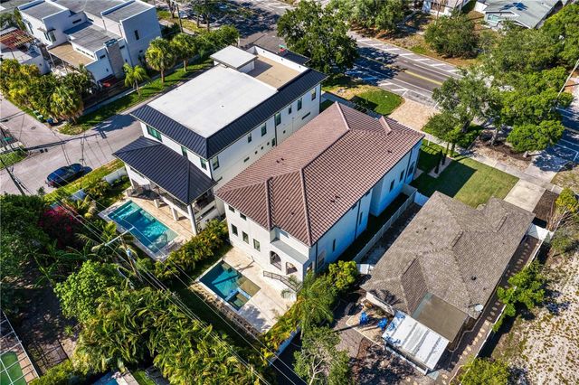 502 E DAVIS BOULEVARD, Tampa, FL 33606