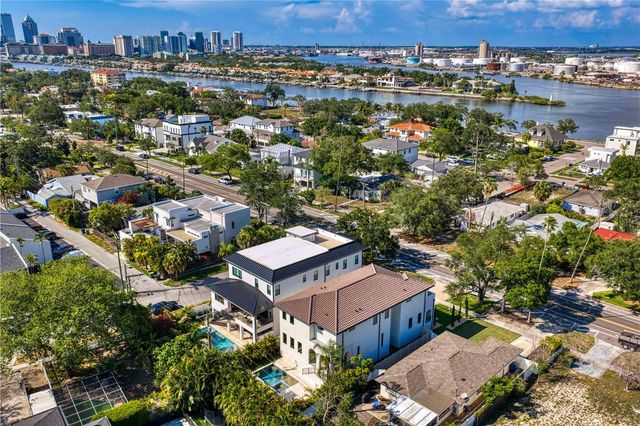 502 E DAVIS BOULEVARD, Tampa, FL 33606