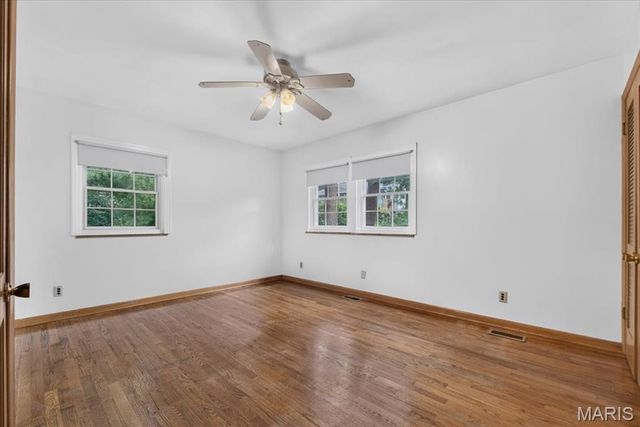 808 Glen Elm Drive, Glendale, MO 63122