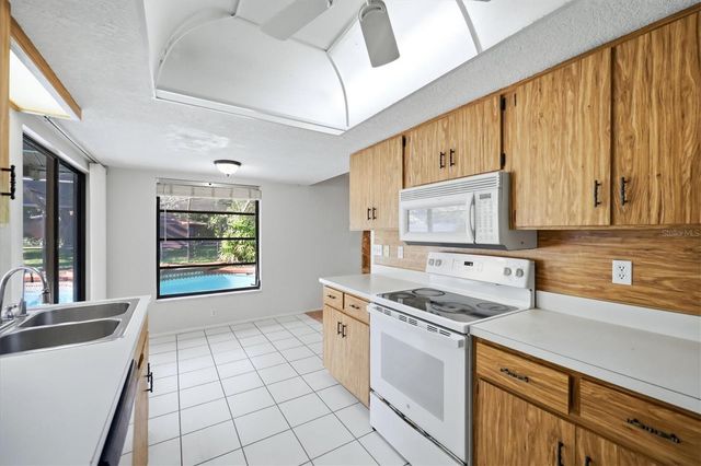 3972 HELENE STREET, Sarasota, FL 34233