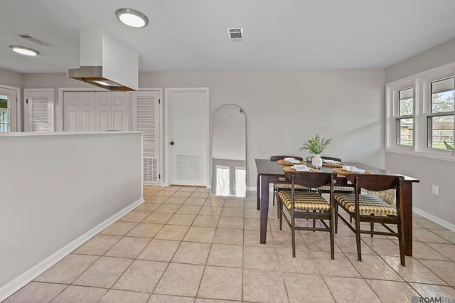 2650 Donald Dr, Baton Rouge, LA 70809