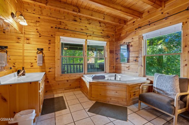 1540 Rainbow Ridge Way, Sevierville, TN 37862