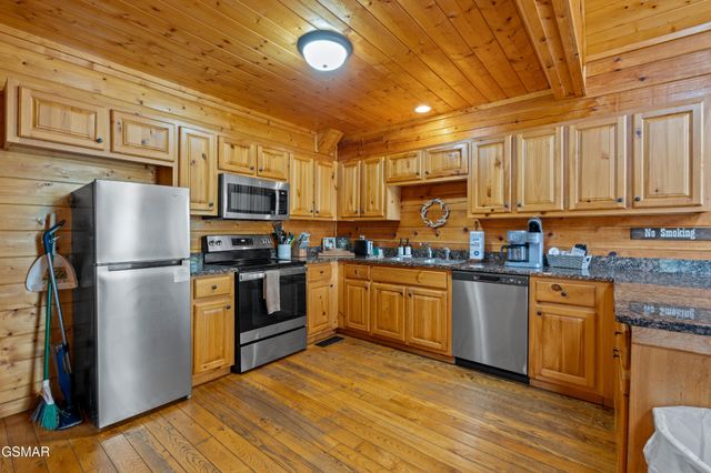 1540 Rainbow Ridge Way, Sevierville, TN 37862
