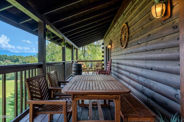 1540 Rainbow Ridge Way, Sevierville, TN 37862