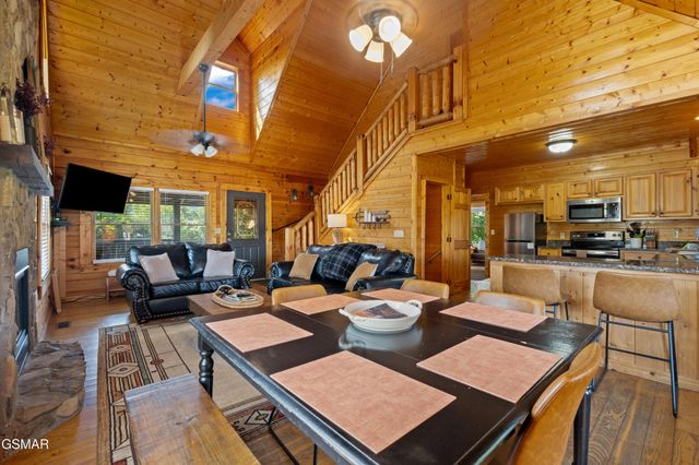 1540 Rainbow Ridge Way, Sevierville, TN 37862