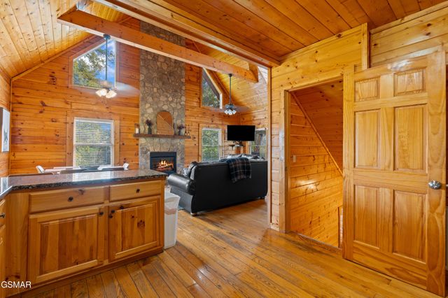 1540 Rainbow Ridge Way, Sevierville, TN 37862